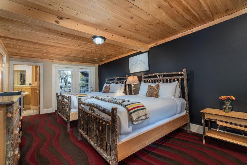 The Alpine Lodge image