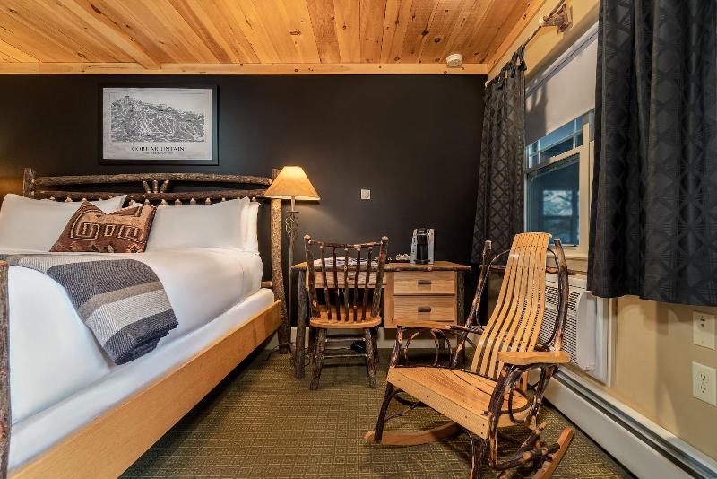 The Alpine Lodge image
