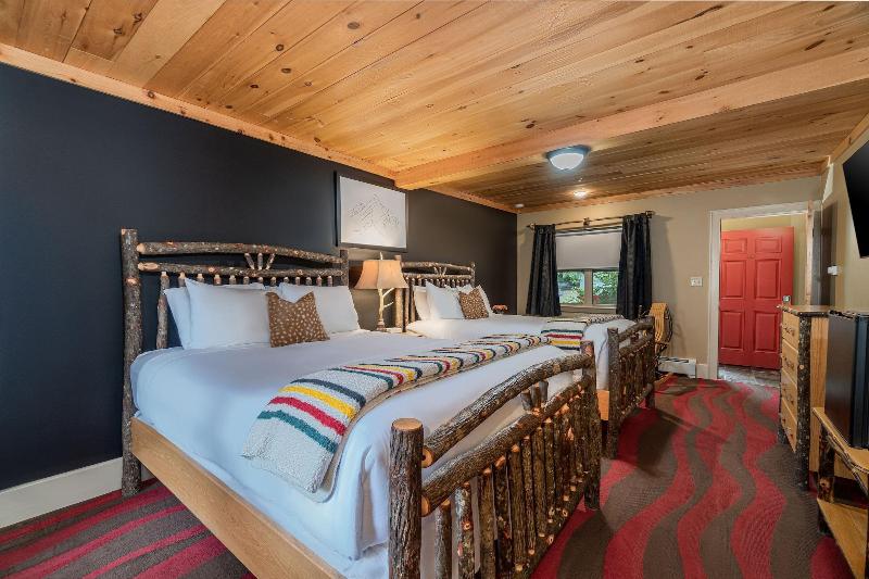 The Alpine Lodge image