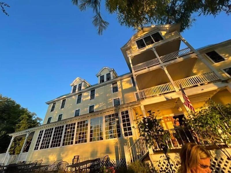 The Woods Inn image