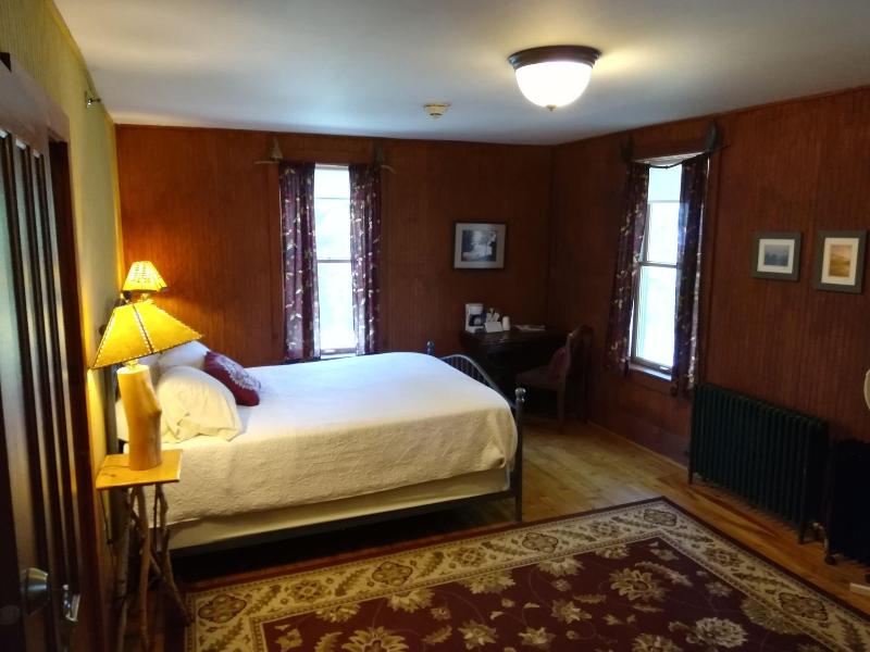 The Woods Inn image