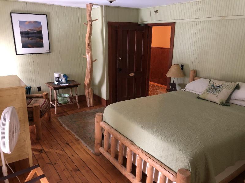 The Woods Inn image
