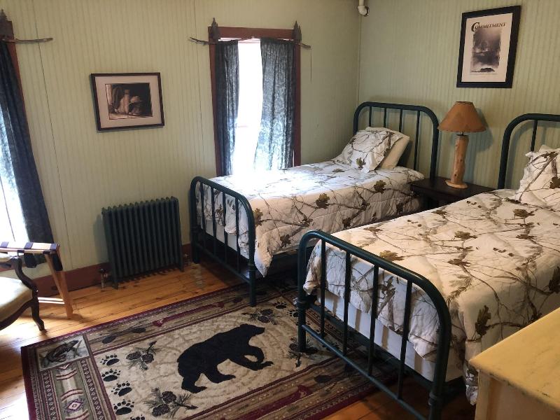 The Woods Inn image