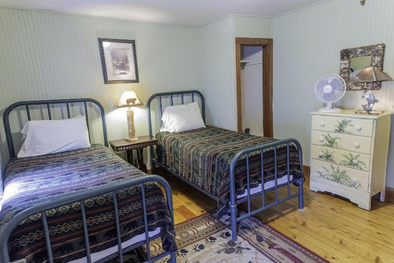 The Woods Inn image