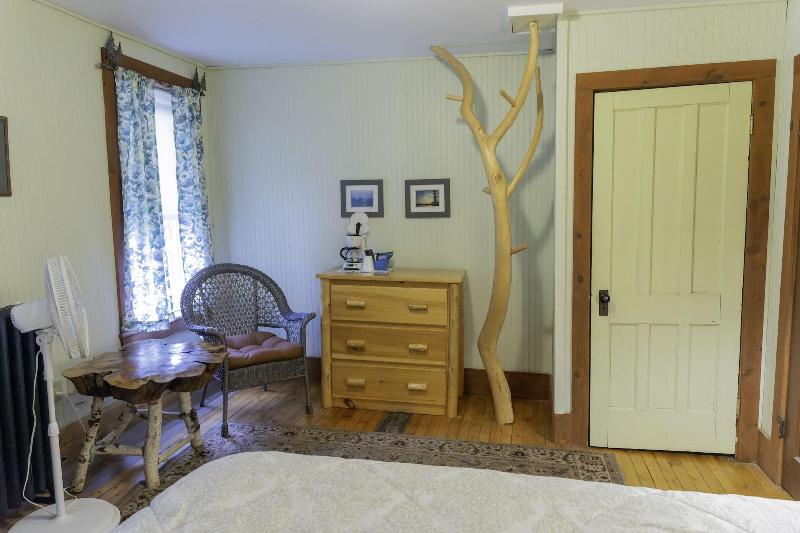 The Woods Inn image