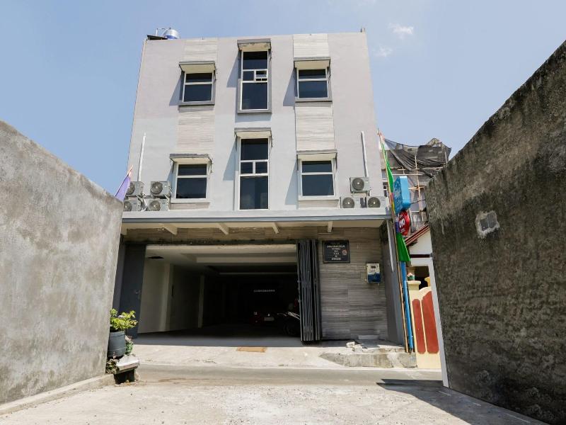 3838 Tamansari Guest House