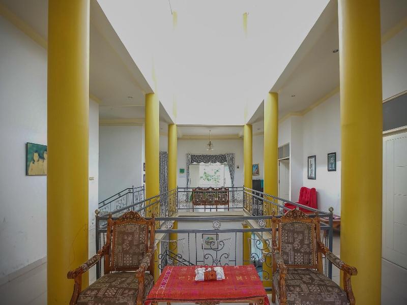 Formerly RedDoorz Museum Lambung Mangkurat 2
