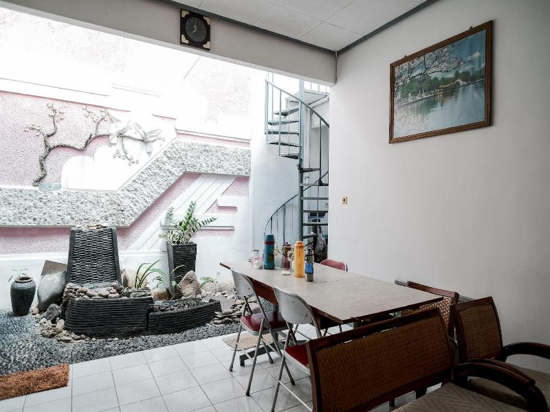 Formerly RedDoorz Syariah Gatot Subroto Lampung 4 image