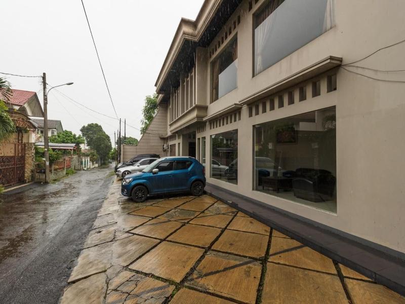 Formerly RedDoorz Syariah Taman Air Mancur Bogor image
