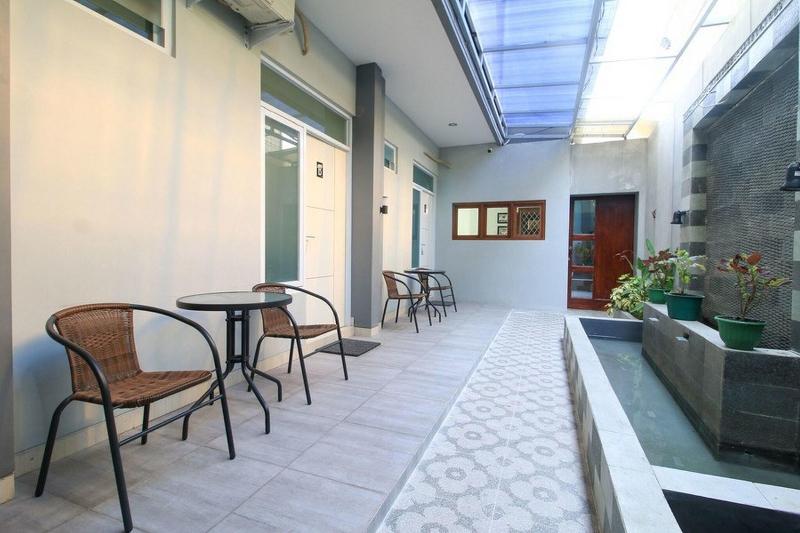 Formerly RedDoorz near Klaten Train Station image