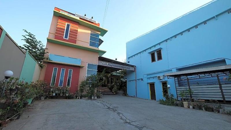 Formerly RedDoorz near Mangrove Forest Kupang image