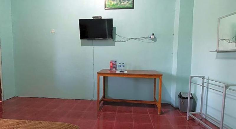 Formerly RedDoorz near Mangrove Forest Kupang image