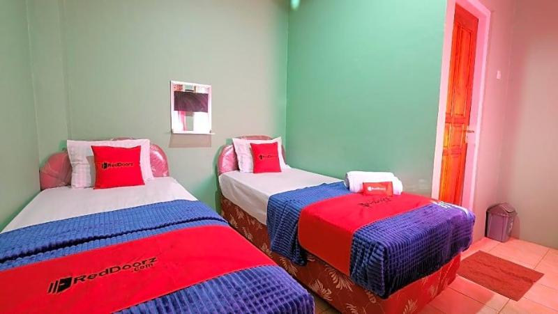 Formerly RedDoorz near Mangrove Forest Kupang image