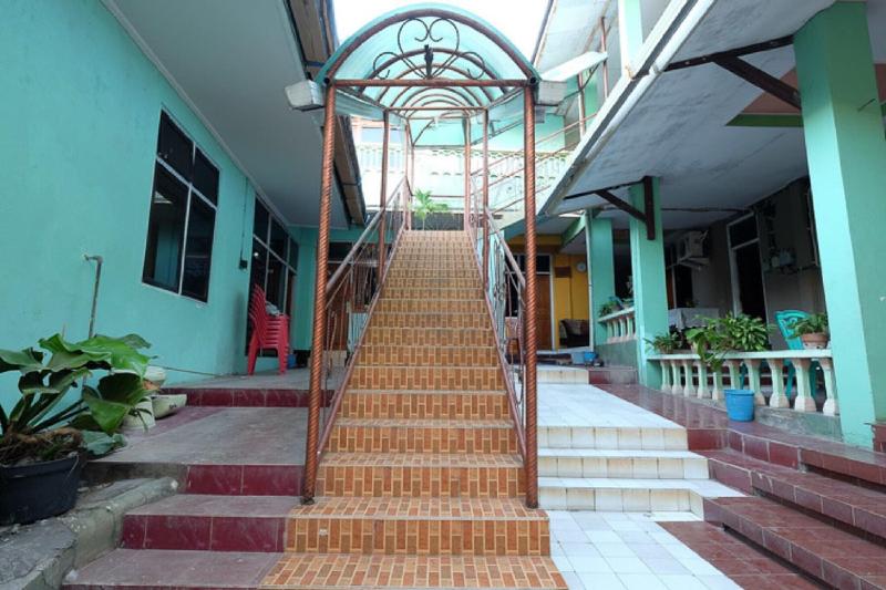 Formerly RedDoorz near Mangrove Forest Kupang image