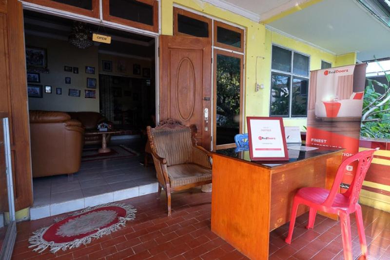 Formerly RedDoorz near Mangrove Forest Kupang image