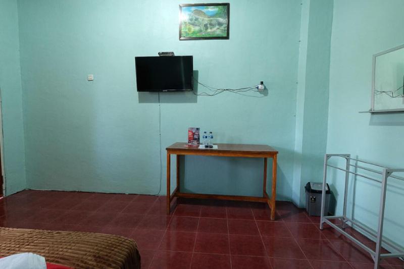 Formerly RedDoorz near Mangrove Forest Kupang image