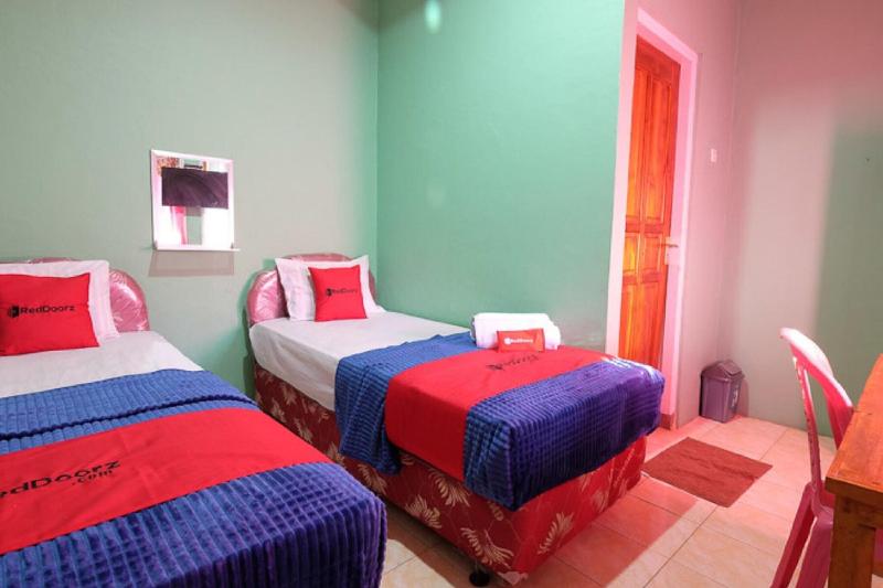 Formerly RedDoorz near Mangrove Forest Kupang image