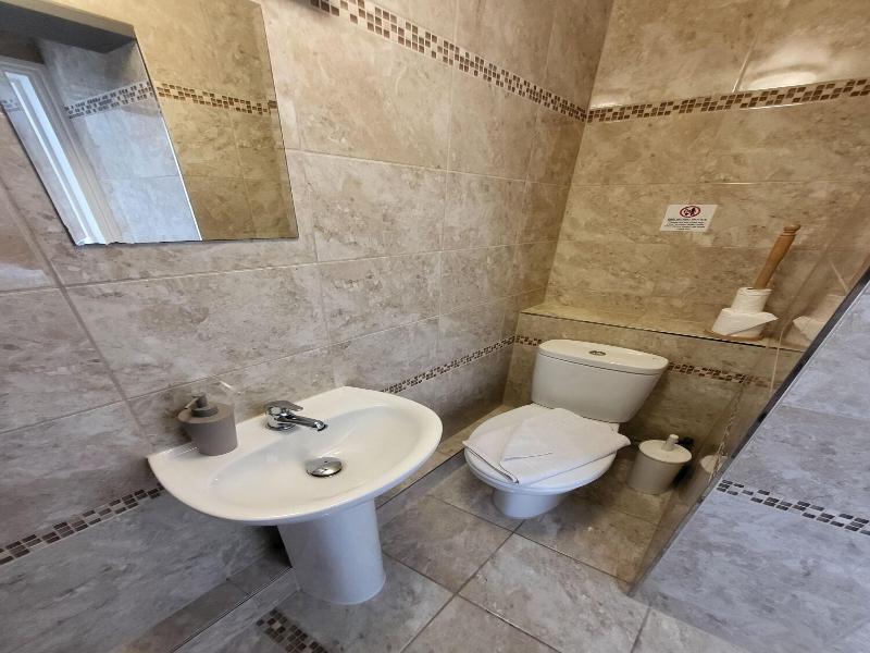 St George's Guesthouse image