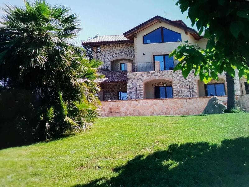 La Bella Vista image