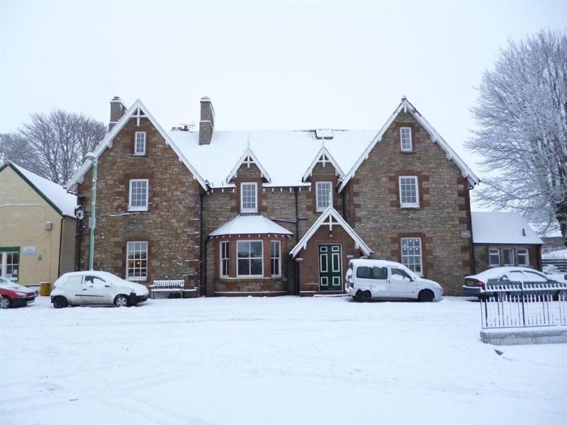 The Hopetoun Arms Hotel image