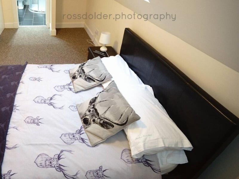 The Hopetoun Arms Hotel image