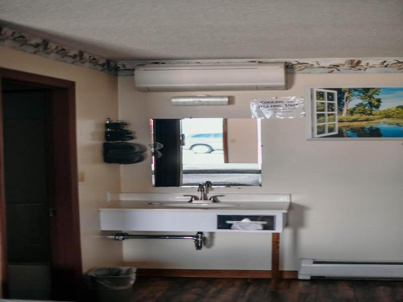 Briarwood Motor Inn