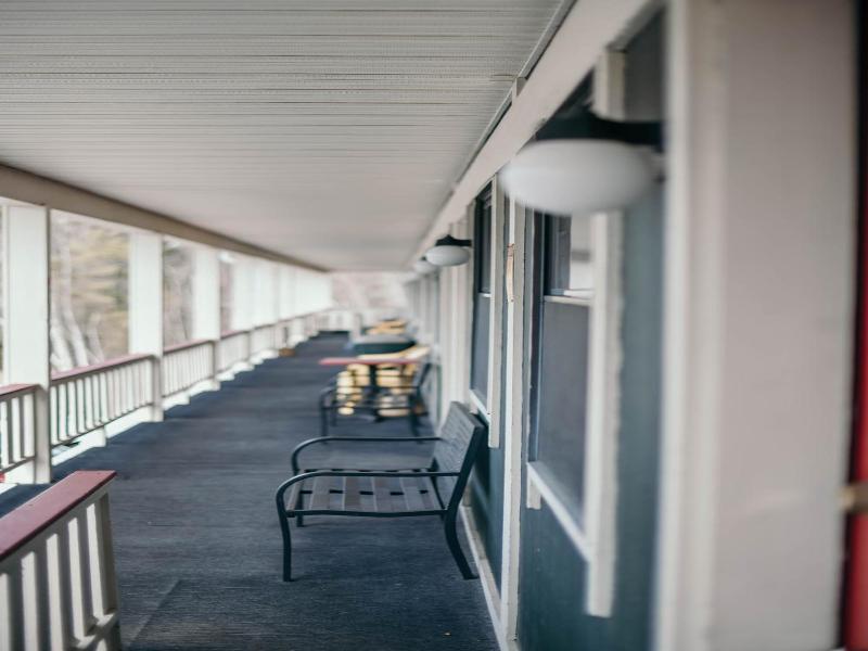 Briarwood Motor Inn