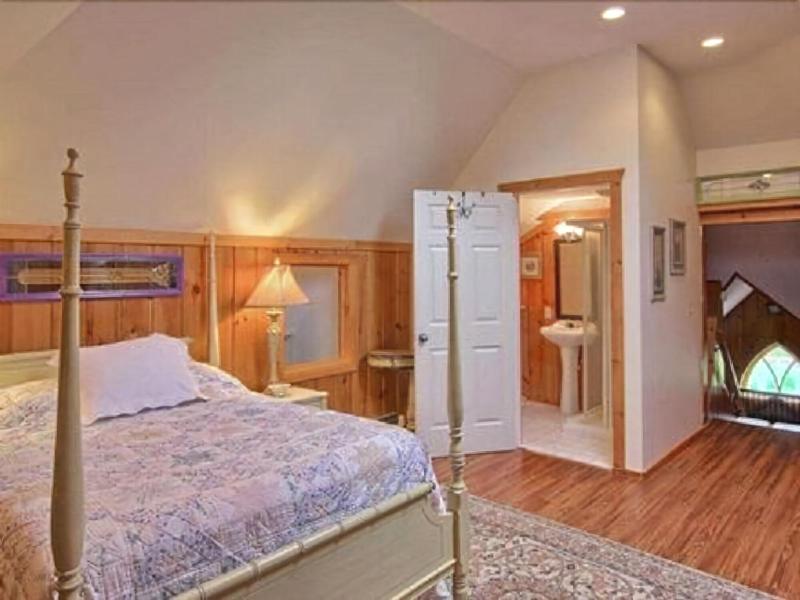 Wauban Cottage image