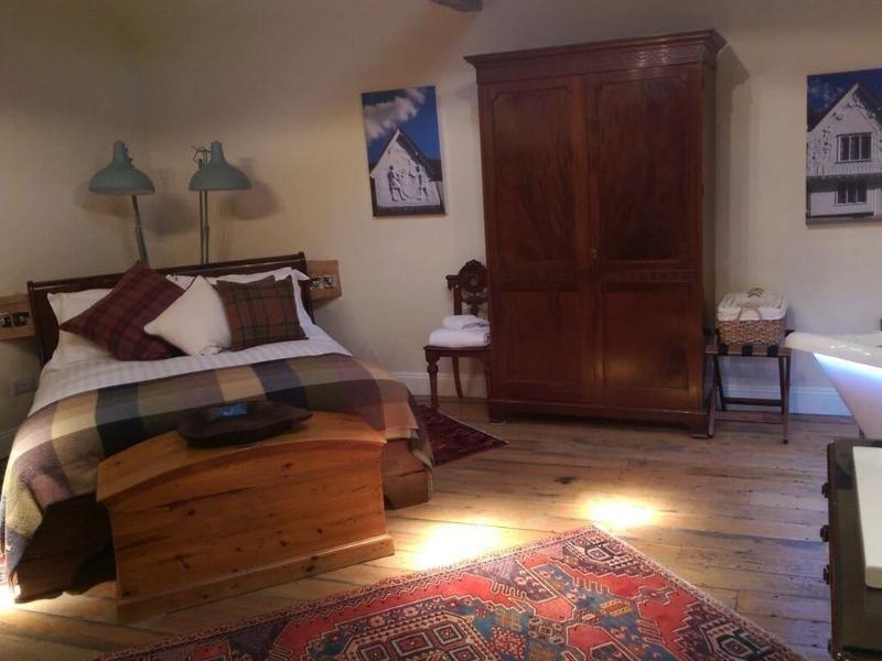 The Cross Keys image
