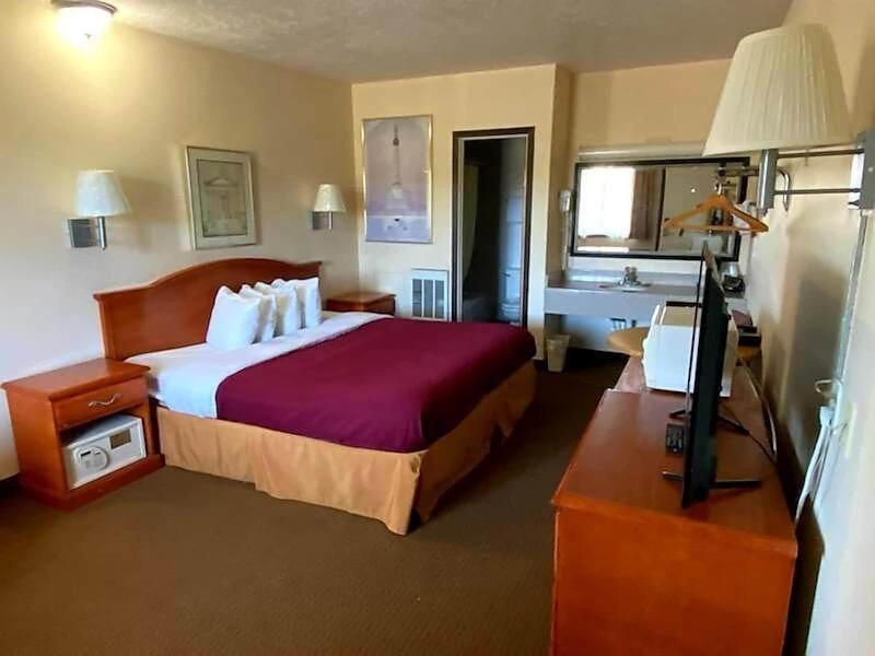 Western Inn image