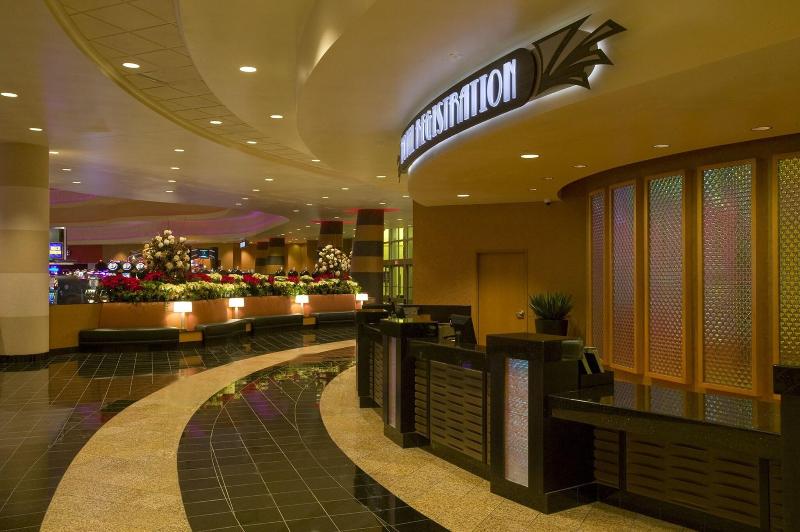 Lobby & Reception
