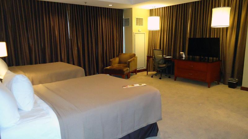 Bally's Quad Cities Casino & Hotel image