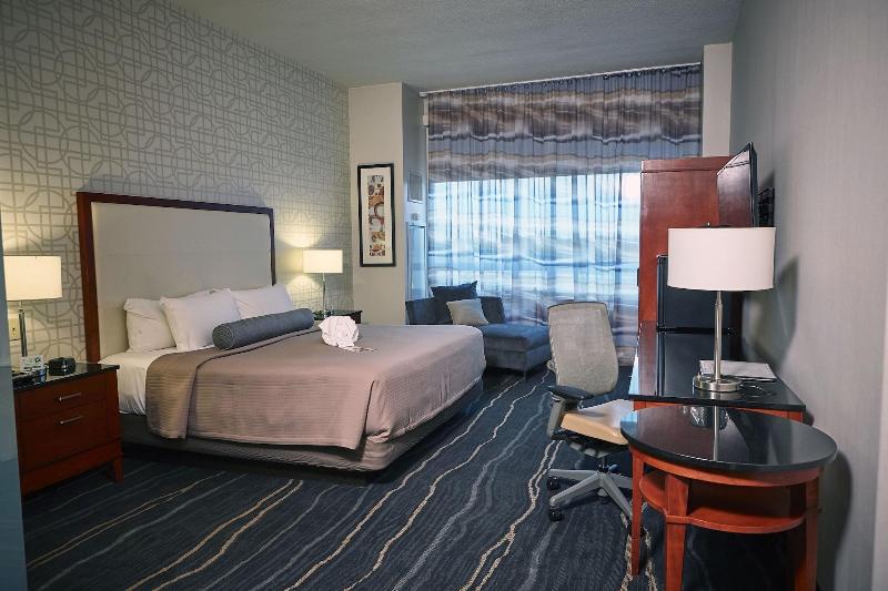 Bally's Quad Cities Casino & Hotel image