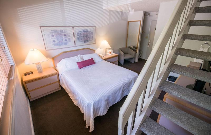 Crystal Mountain Hotels image
