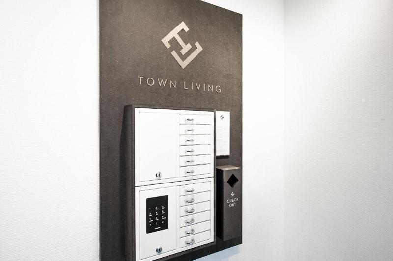 Town Living image