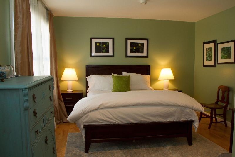 Inn At Pine Plains image