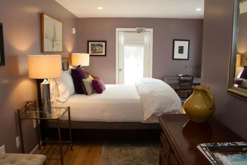 Inn At Pine Plains image