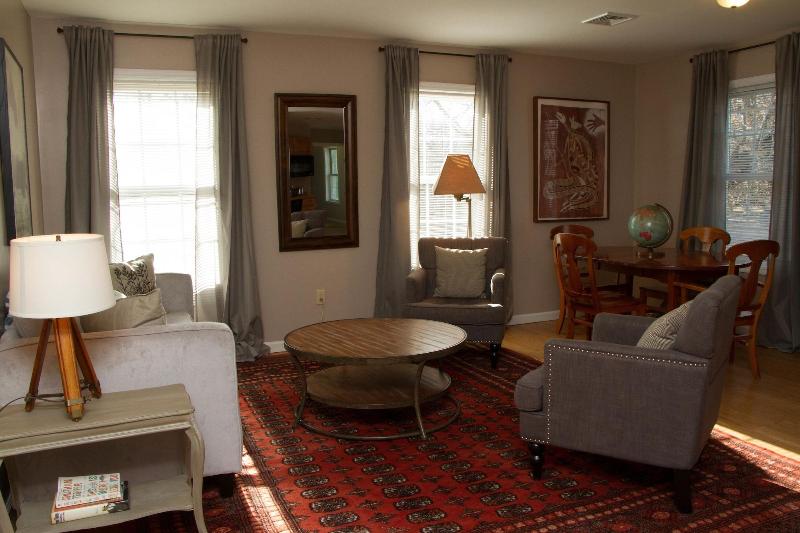 Inn At Pine Plains image