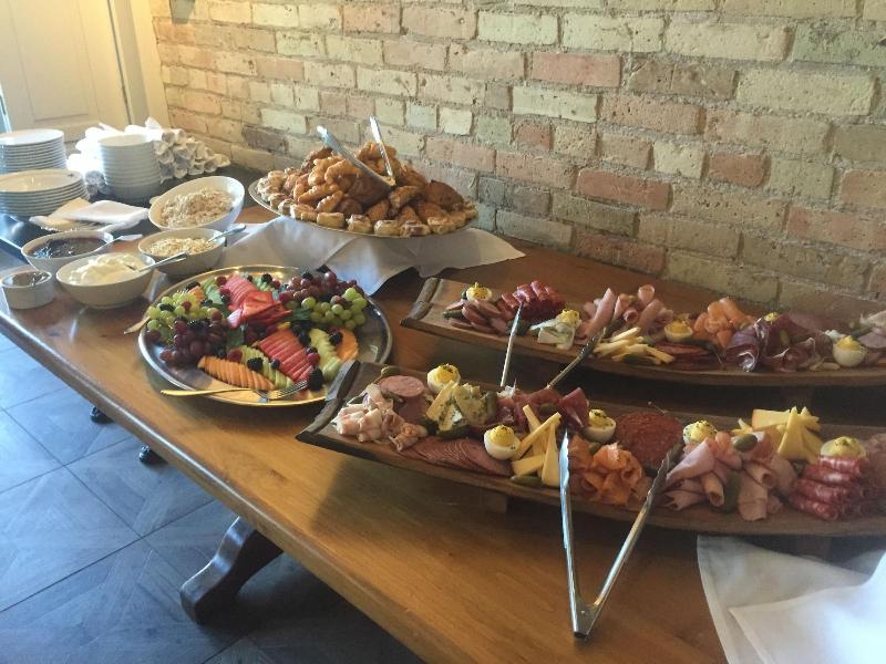 The Little Inn Of Bayfield