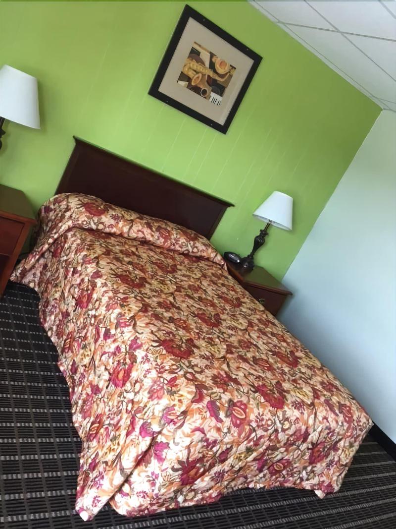 Economy Inn