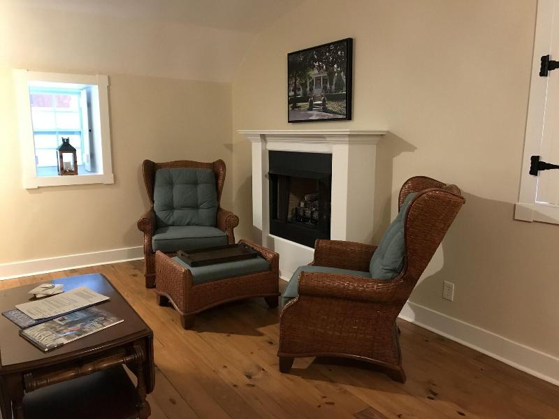 Canemount Plantation Inn image