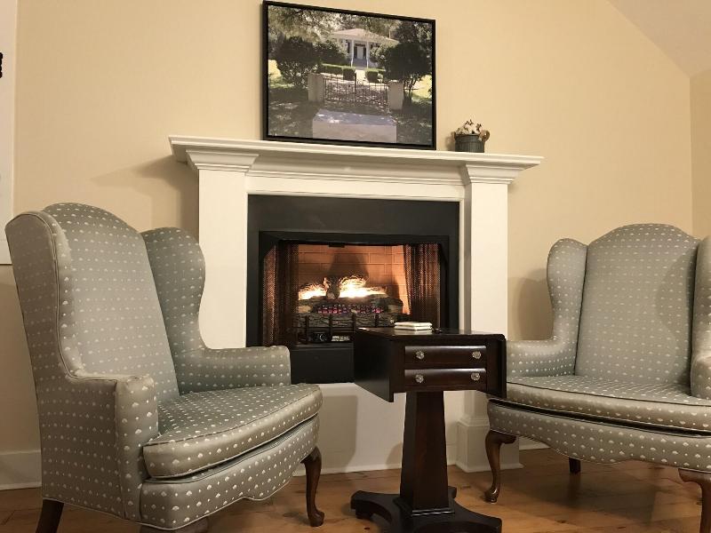 Canemount Plantation Inn image