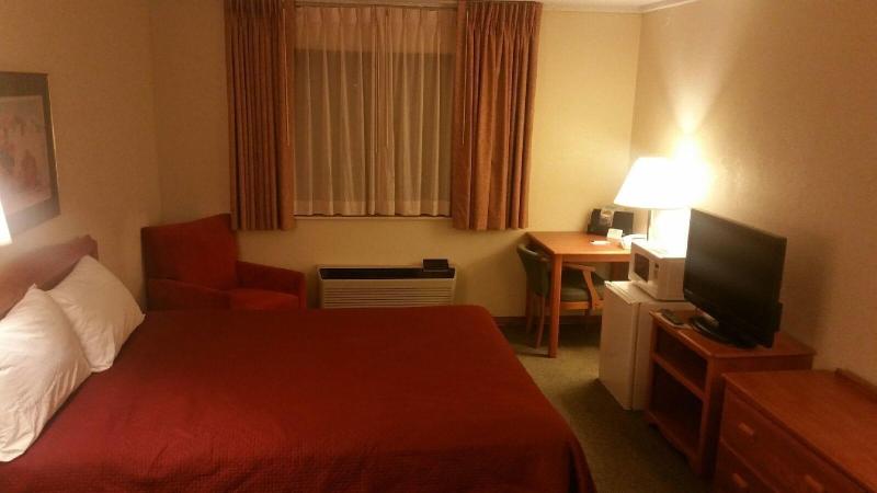 Bent Fort Inn image 7