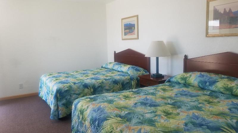 Howard's Motel image 4