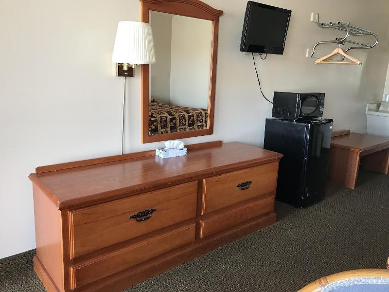 Parkview Motel image