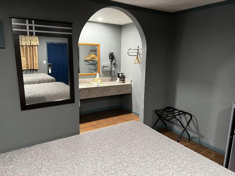 Relax Inn image