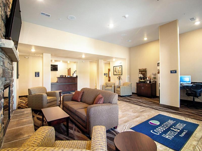 Cobblestone Hotel & Suites - Paxton image