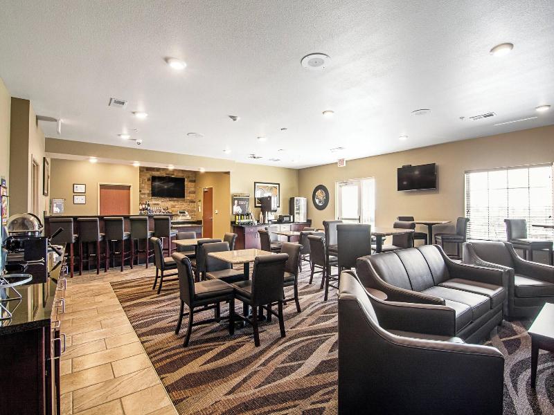 Cobblestone Hotel & Suites - Paxton image