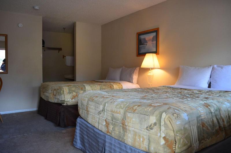 Deep Creek Motel image