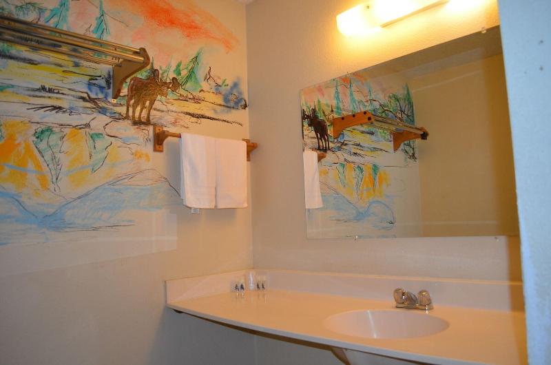 Deep Creek Motel image